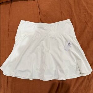 Elegant White Women's Skirt